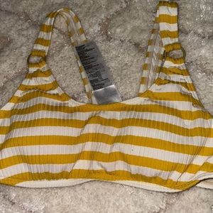 Billabong bikini top